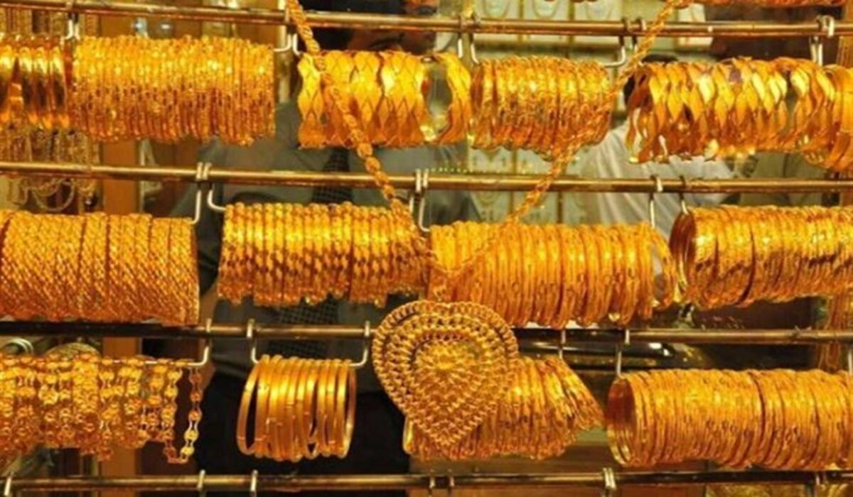 كم سعر جرام الذهب عيار 21 سعر الذهب اليوم السبت 30 مارس 2024 خلال التعاملات الصباحية؟